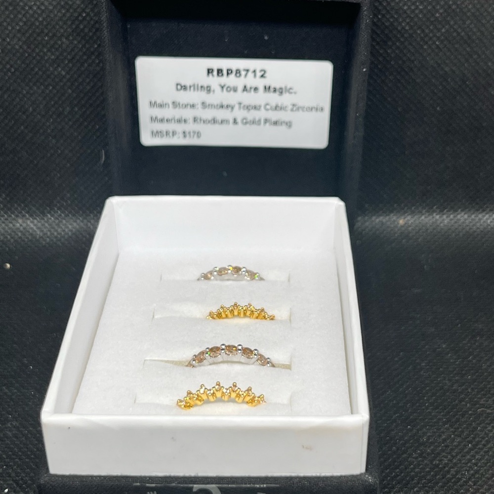 Elegant Gold and Silver Women's Ring Set